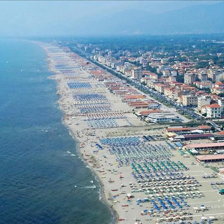 Appartamento Orizzonte Viareggio Zewnętrze zdjęcie