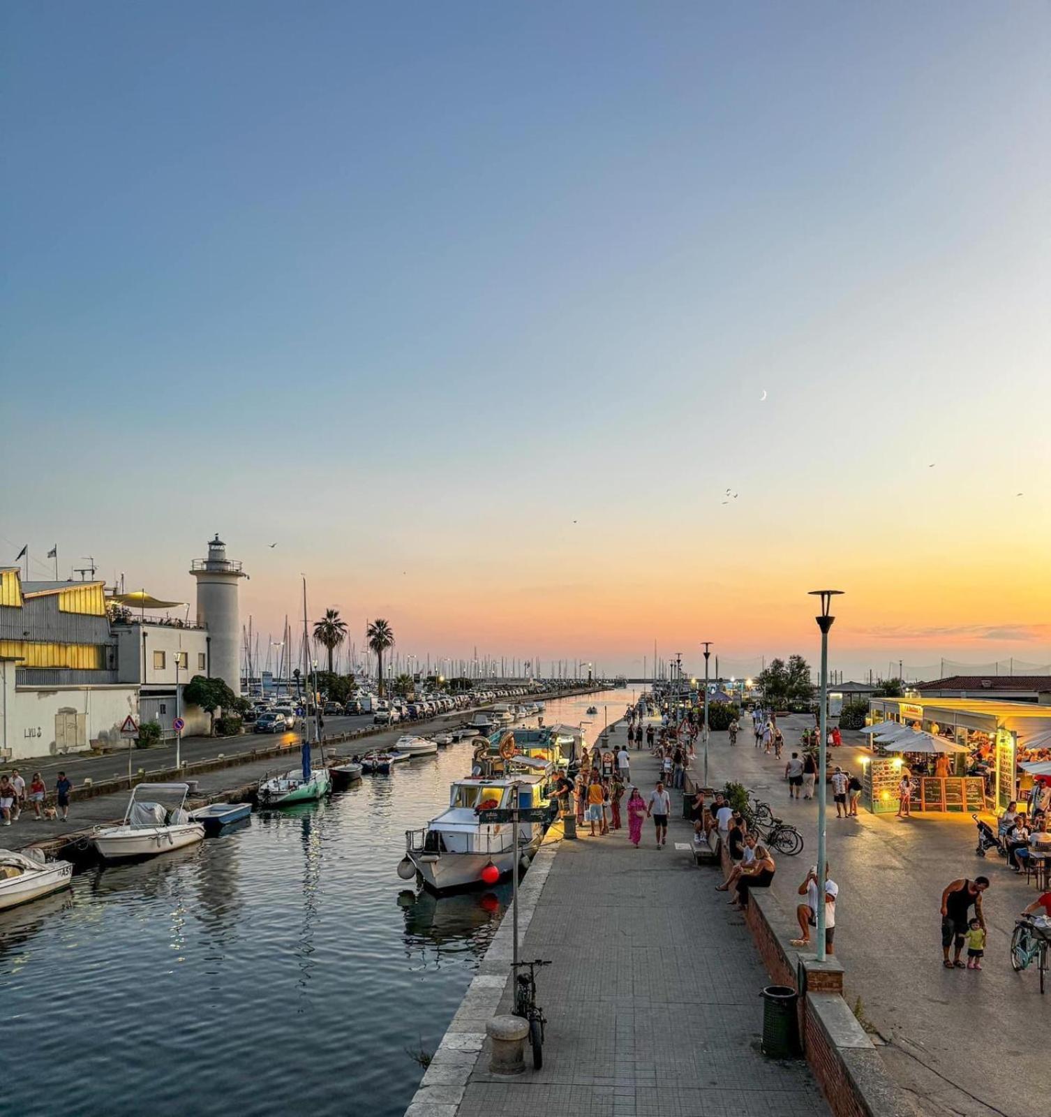 Appartamento Orizzonte Viareggio Zewnętrze zdjęcie